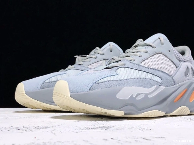 Boost Adidas Inertia
